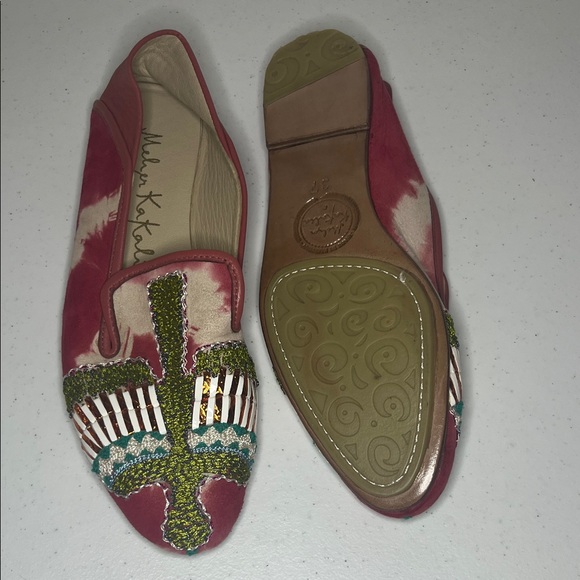 Vibrant Embroidered Women's Loafers - Picture 3 of 7